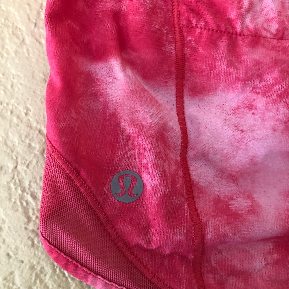 PINK TIE DYE LULULEMON SHORTS